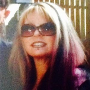 Meet your Posher, Kimberly